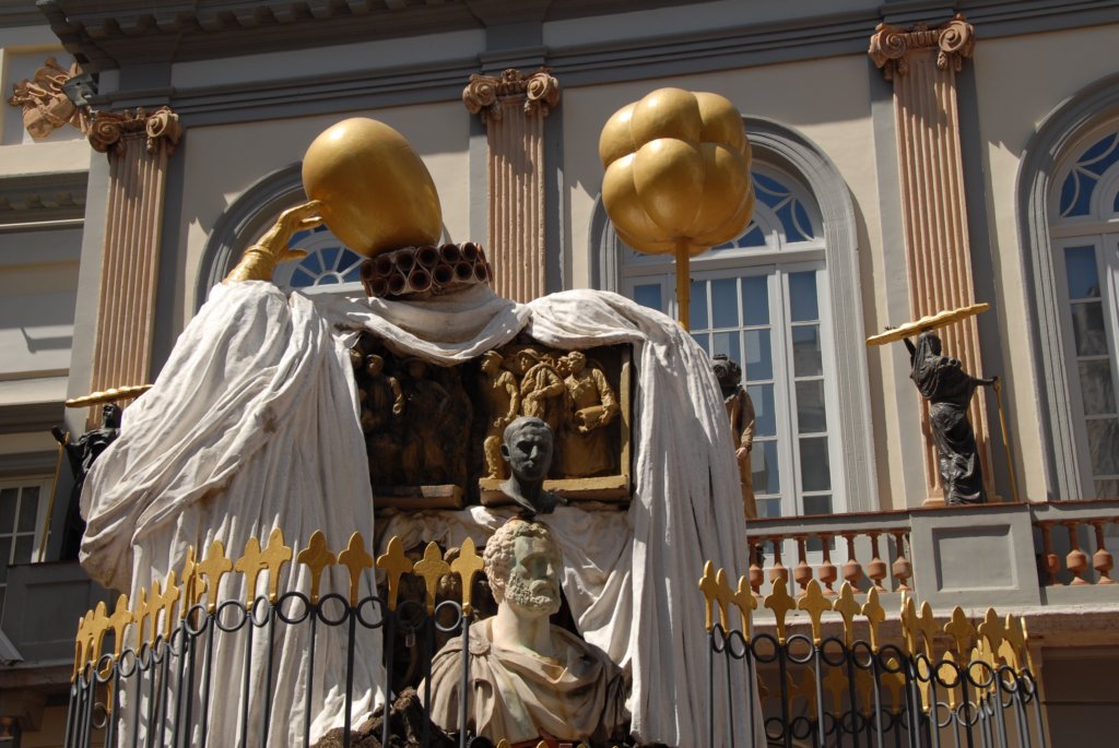museumvandaliinfiguerascataloni1mei2009jenny130.jpg